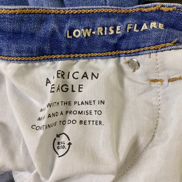 American Eagle Low Rise Flare Jeans Women's Plus Size 18 Blue Next Level Stretch - Picture 4 of 13